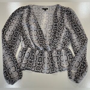 Express Monochrome Snake Print Blouse